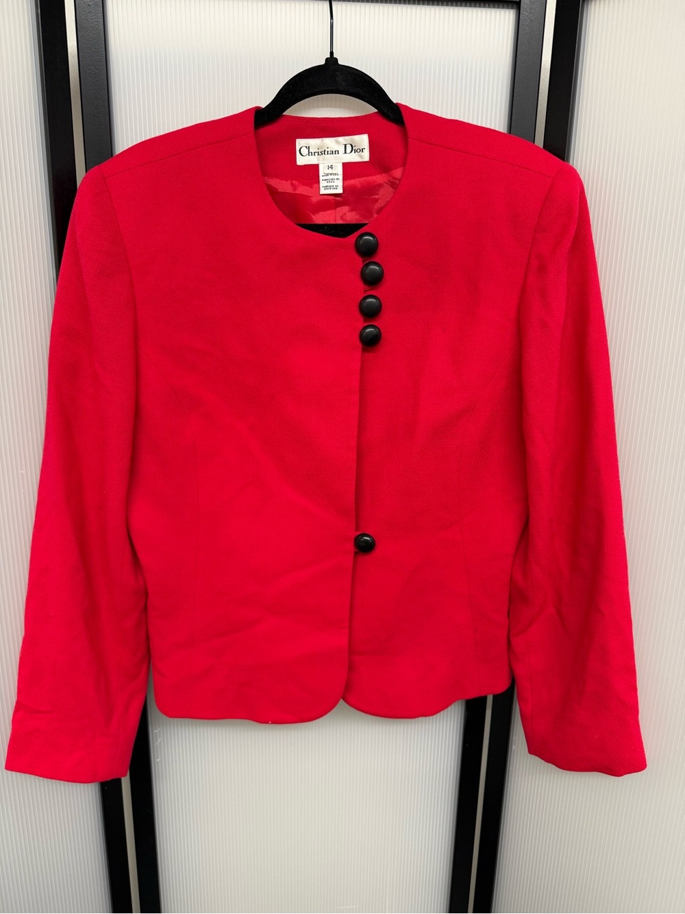 Dior Red Round-Neck Button Jacket